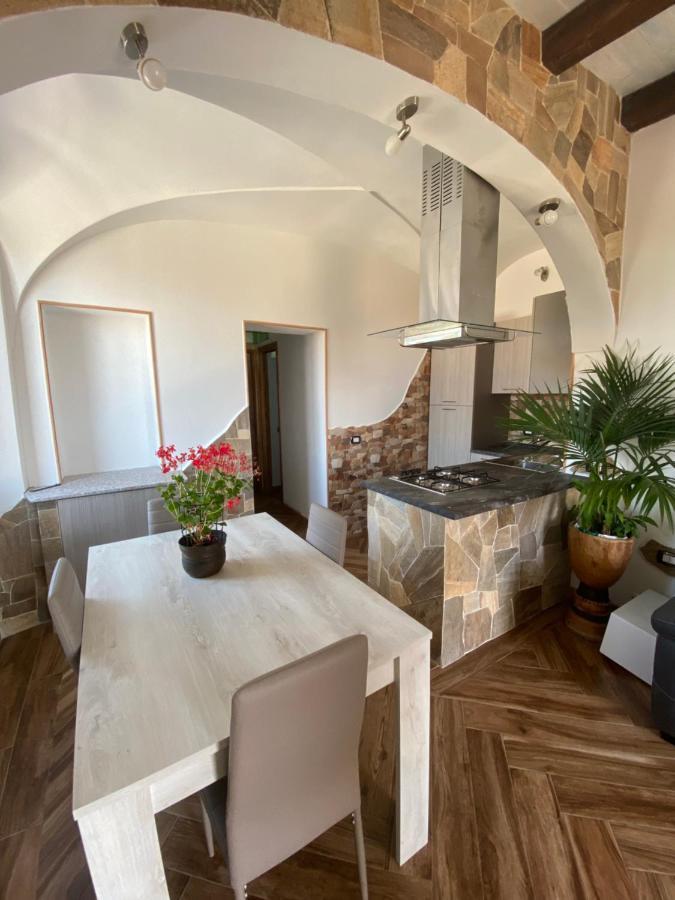 דירות לה מדלנה Casa Balilla מראה חיצוני תמונה